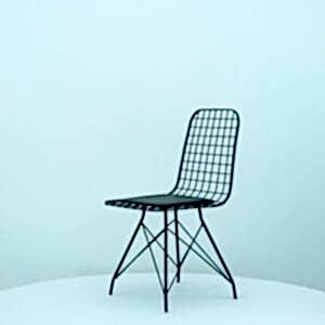 Siyah metal tel fuar sandalyesi modern stand ve etkinlik modeli